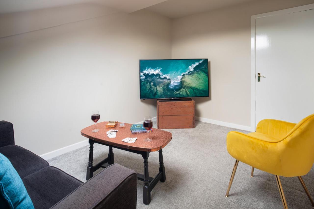 Albert Road Apartments Flat 3 Colne  Dış mekan fotoğraf